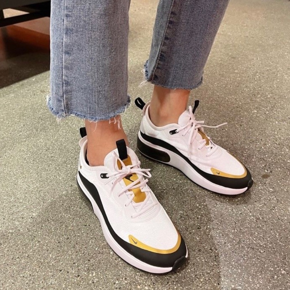 Nike Air Max brand new size 6